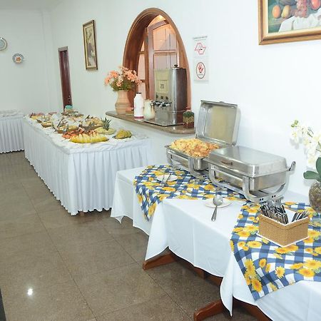 Hotel Sao Luiz Águas de Lindóia Exteriör bild