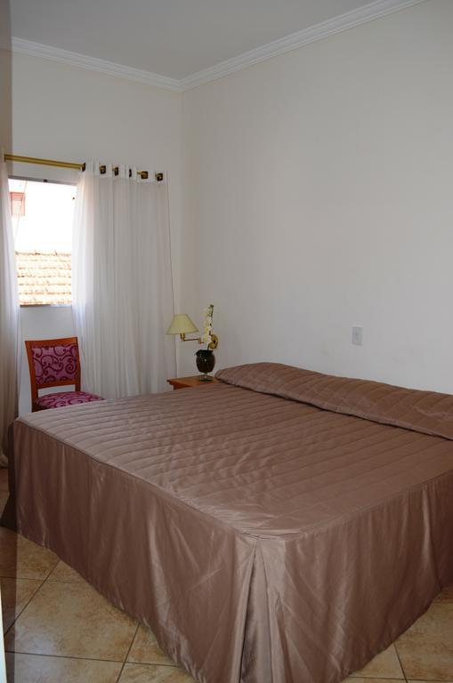 Hotel Sao Luiz Águas de Lindóia Rum bild