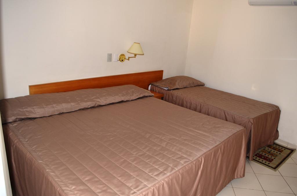 Hotel Sao Luiz Águas de Lindóia Exteriör bild